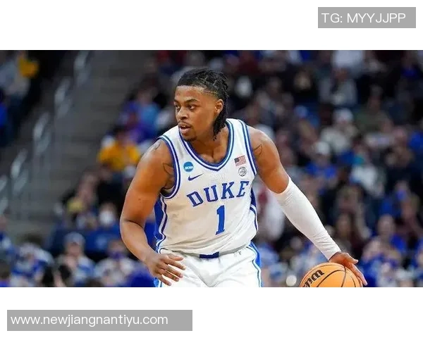 首节狄龙表现平平仅得5分布克状态低迷仅得4分 首节狄龙表现平平仅得5分布克状态低迷仅得4分