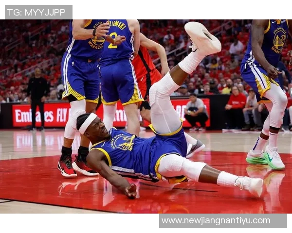 克尼佩尔表现起伏不定10投仅中3收获8分4板3助2帽并有5次失误