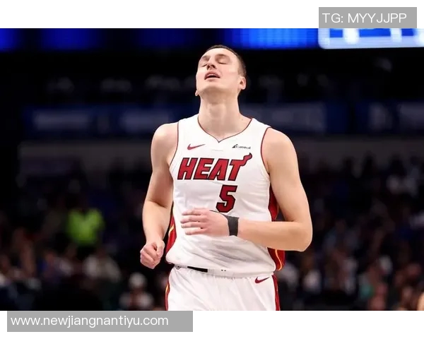 约维奇表现不佳仅得2分5失误轮换调整势在必行