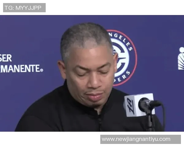 哈登带伤出战引争议卢指导强调尊重球员的比赛意愿